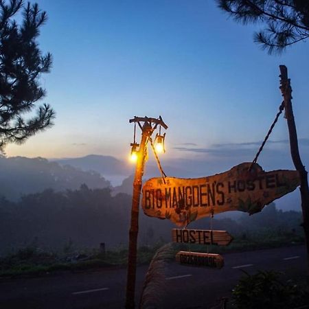 Big Mang Den Homestay Kon Von Kla Esterno foto