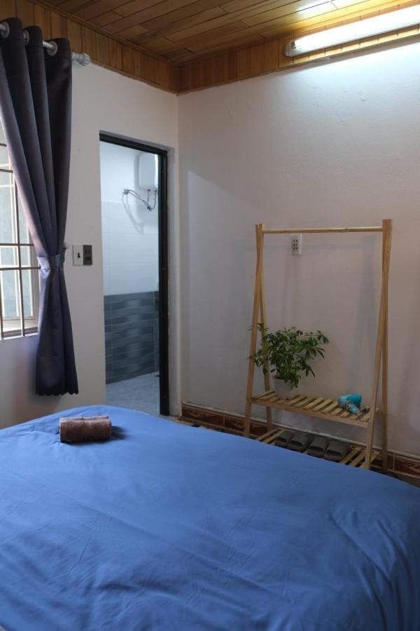 Big Mang Den Homestay Kon Von Kla Esterno foto