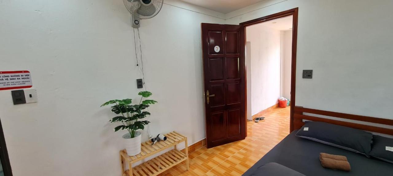 Big Mang Den Homestay Kon Von Kla Esterno foto