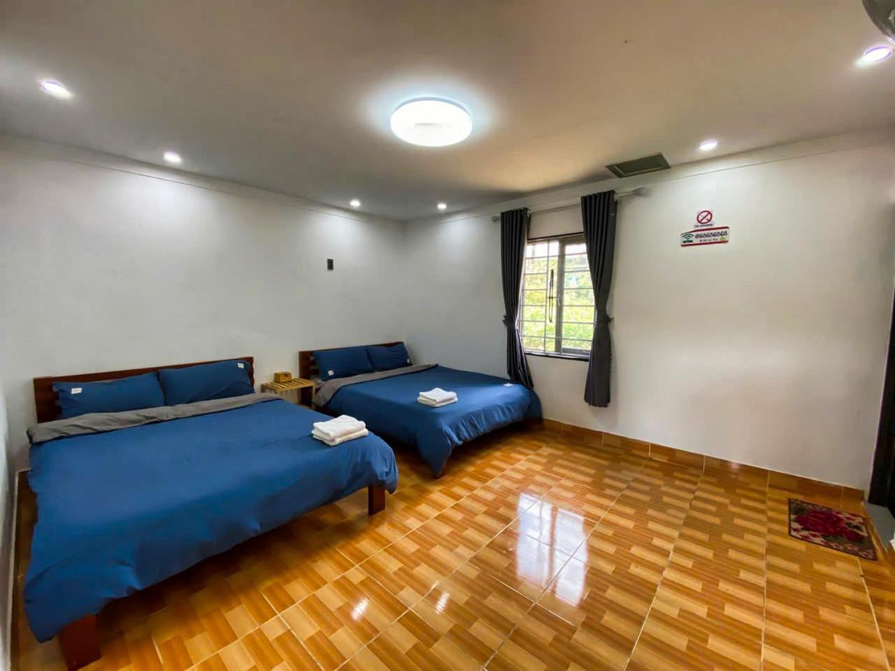 Big Mang Den Homestay Kon Von Kla Esterno foto